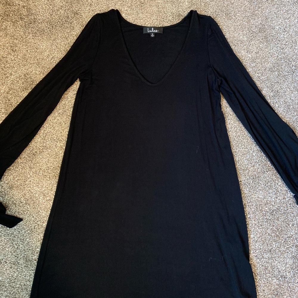 Black dress with shoulder cut out